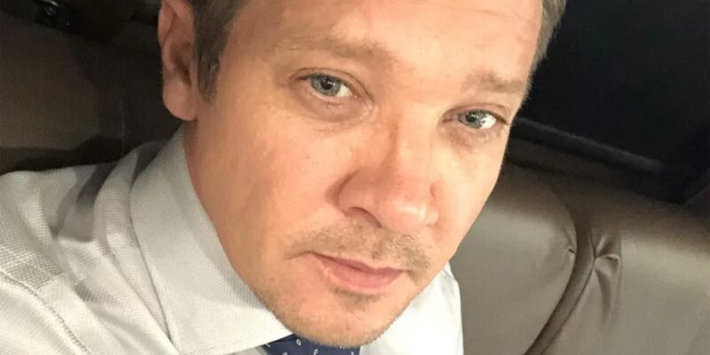 Jeremy Renner recebe alta do hospital