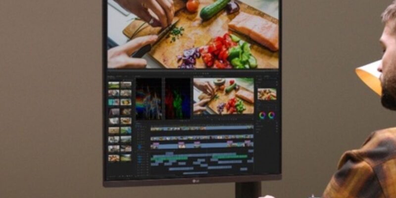 Empresa lança primeiro monitor ergonômico com duas telas verticais (Foto: Reprodução/ LG)