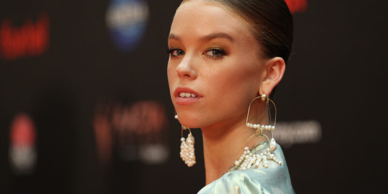 MV5BZDkzY2EzZDktMTRmOS00ZTQ1LWJiNzMtNjk5NDYwOTI4NzcwXkEyXkFqcGdeQXVyMTUzMTg2ODkz. V1