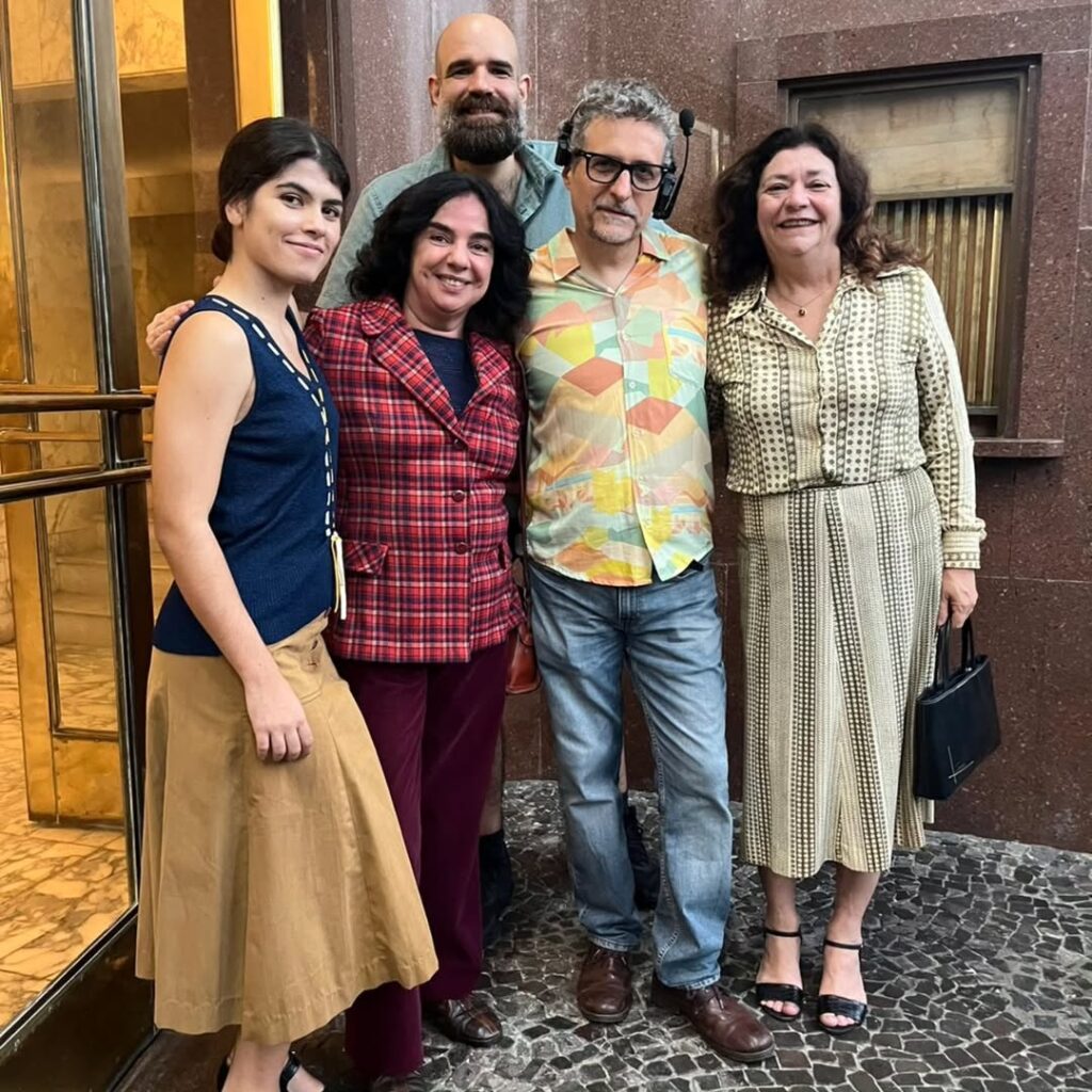 Ex-BBB que esteve em 'O Agente Secreto' celebra indicações ao Oscar e relembra elogio de Wagner Moura