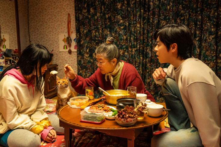 Crítica de Minha Filha é um Zumbi: a nova comédia dramática sul-coreana mistura humor, afeto paterno e apocalipse zumbi em uma história emocionante e divertida. Confira a análise completa do filme!