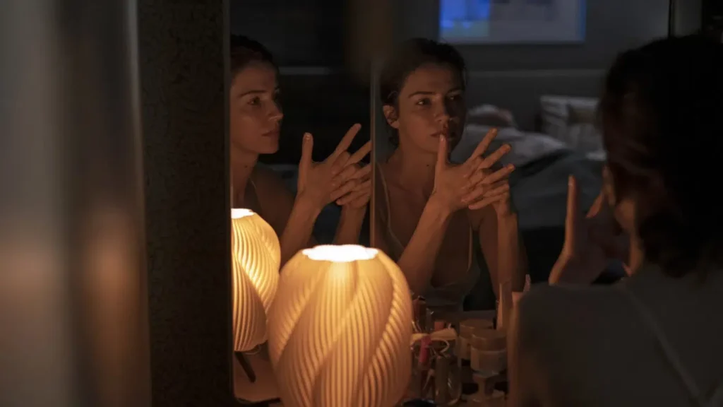 Crítica de Minotauro: o novo filme de Andrei Zvyagintsev na Mostra de SP usa o mito do labirinto para expor as feridas do governo Putin em um drama político denso e provocativo. Confira a análise completa!